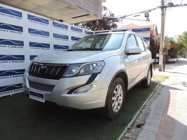 MAHINDRA XUV500 FL CRDE 2.2  2017