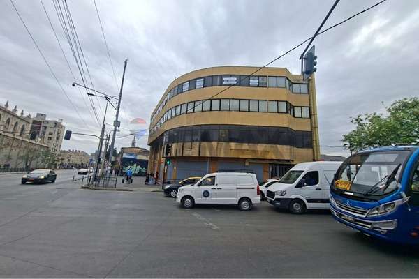 "oficina en centro histórico de santiago, 61 m²"
