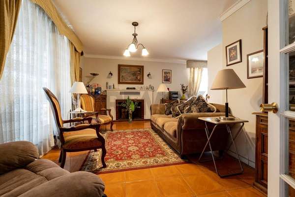 Venta casa macul villa macul