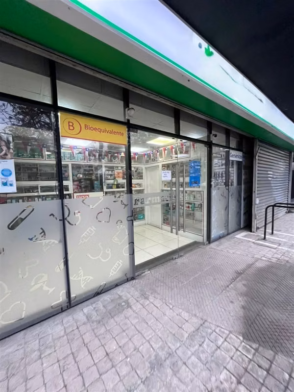 DERECHOS DE LLAVE FARMACIA MANUEL MONTT 90M2 ALTO POTENCIAL