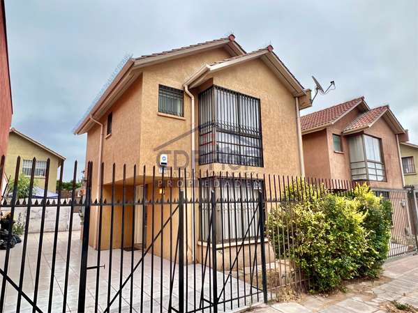 CASA AISLADA 3D, 3B EN PASAJE CERRADO, EL ABRAZO, MAIPÚ