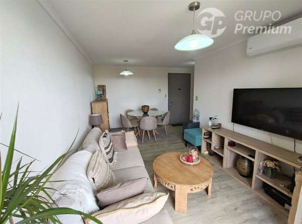 Departamento en arriendo de 3 dorm. 2 baños, en San Miguel