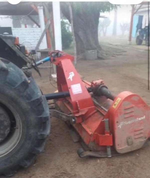 Tractor same 4 x 4