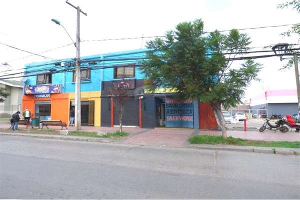 Precio imperdible !!casa comercial talagante