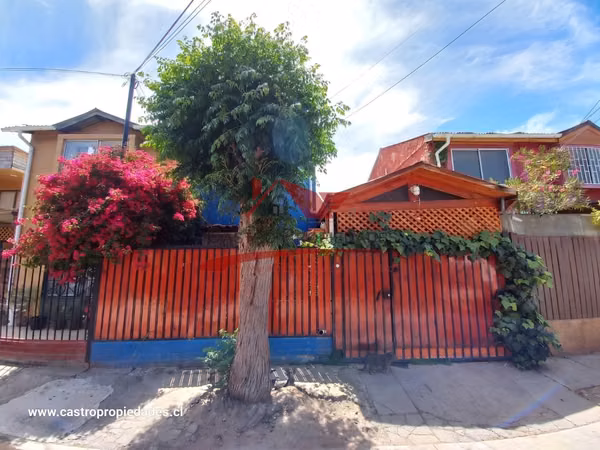 CASA, 2 DORMITORIOS 2 BAÑOS, SAN BERNARDO