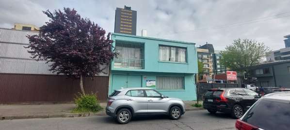 CASA COMERCIAL 130M2 3P 2B 2E CALLE COCHRANE