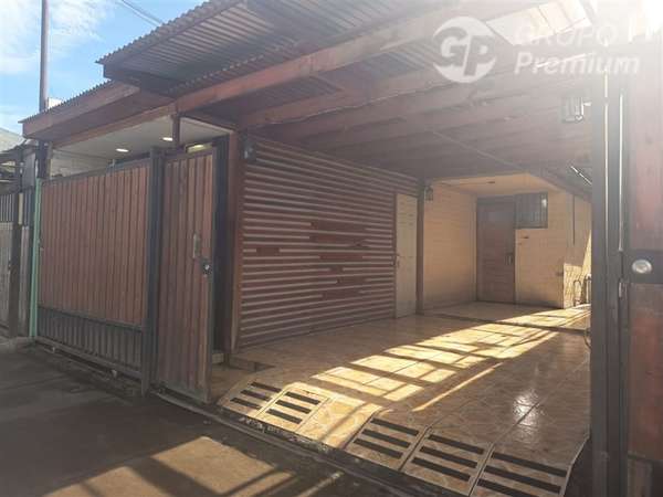 Casa en venta de 3 dorm. en Lampa