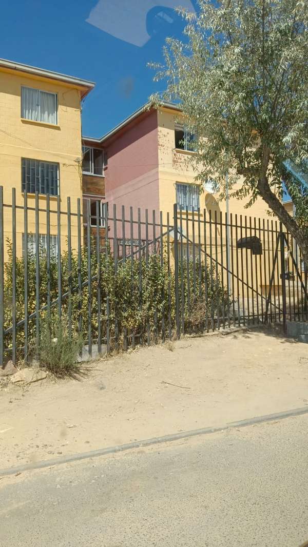 DEPTO 1ER PISO 2D 1 B  SECTOR CUMMING QUILPUE