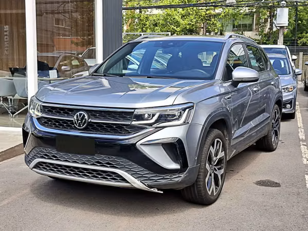 VOLKSWAGEN TAOS 2024