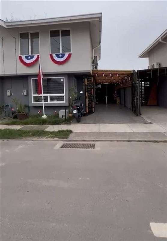Casa en arriendo de 4 dorm. en Padre Hurtado