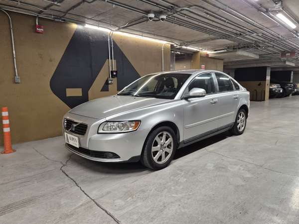 Volvo S40 2011