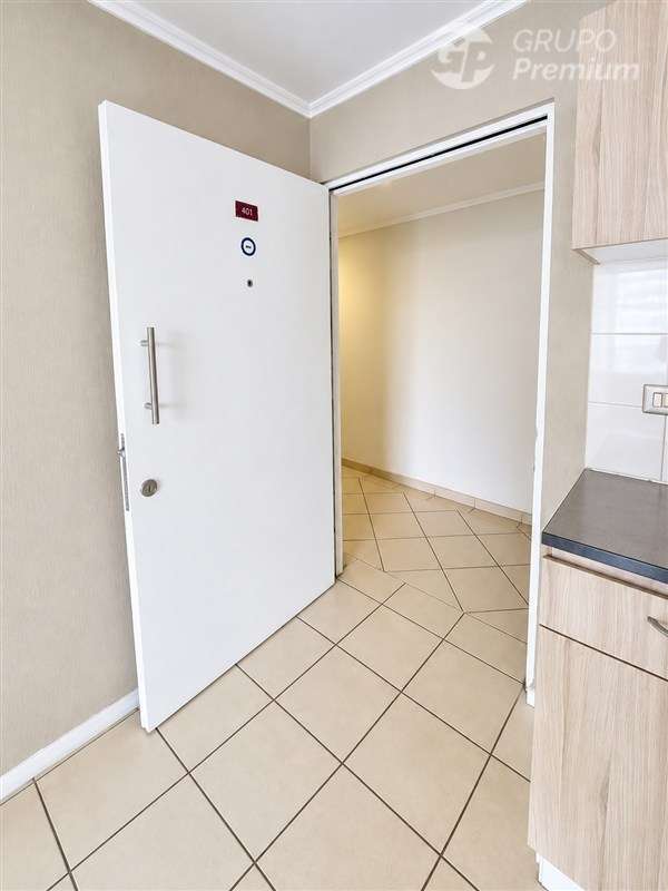 Departamento en venta de 1 dorm. 1B 1E La Granja