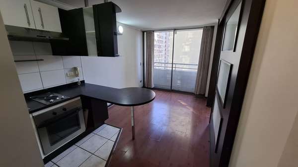 SE ARRIENDA IMPECABLE DEPARTAMENTO EN SANTIAGO CENTRO