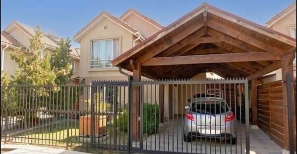 Casa en venta de 3 dorm. en Padre Hurtado