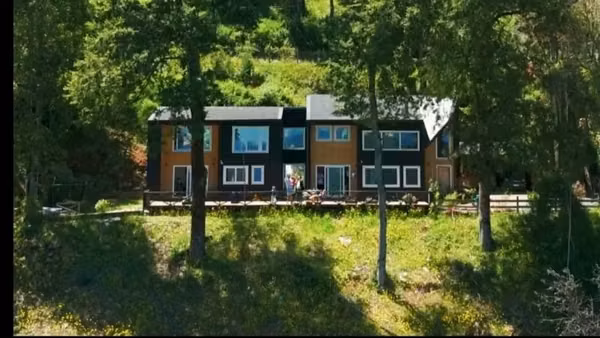 CASA CON CABAÑA VISTA AL RÍO EN QUITACALZÓN ALTO