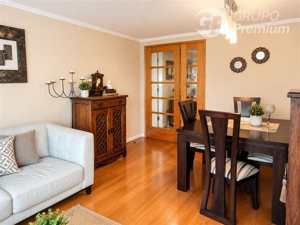 Moderno y comodo Departamento en venta de 2 dorm. en Ñuñoa