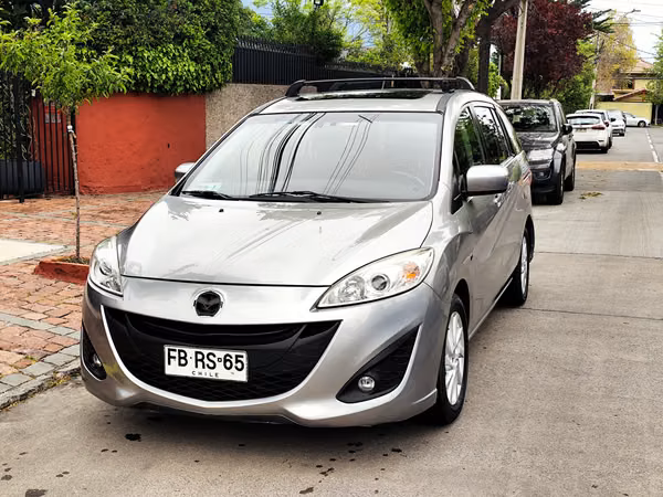 MAZDA 5