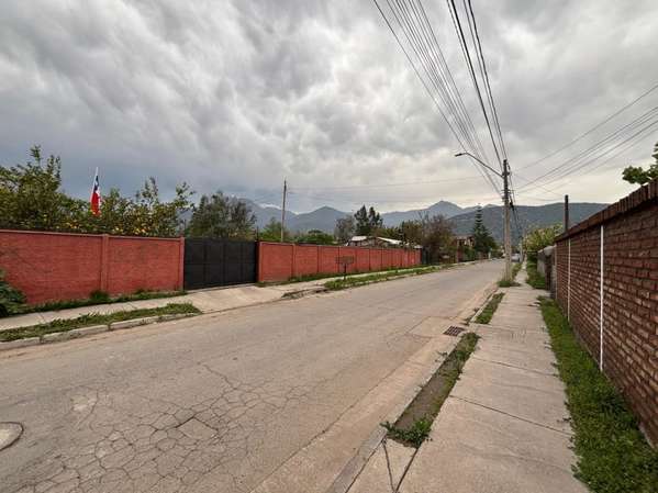 VENDO  TERRENOS EN CASAS VIEJAS CON 1 CASA, COMUNA