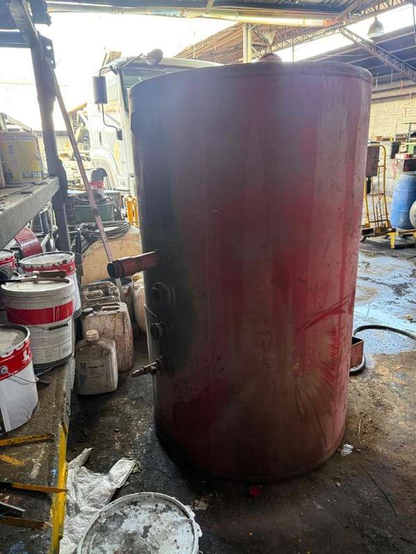 Estanque combustible/agua