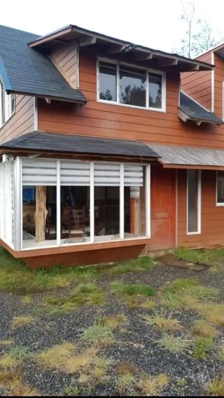 SITIO CON 2 CABAÑAS EN CRUCE PUCATRIHUE, BAHÍA MANSA
