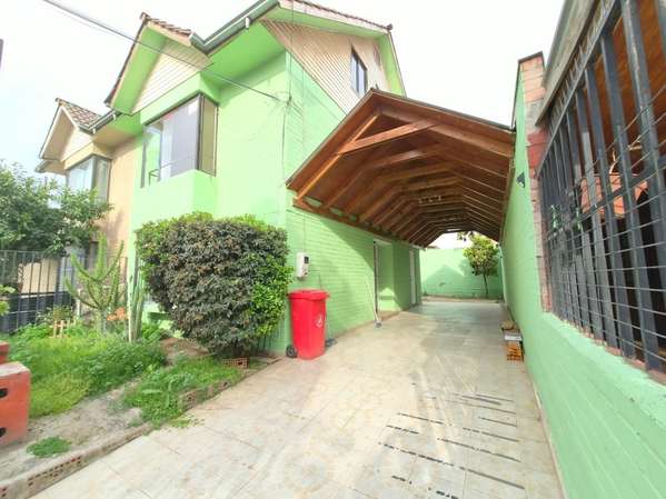Casa 5 dormitorios, 3 estacionamientos, Ciudad Satelite