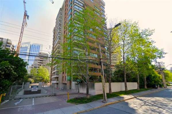Departamento de 2 dorm. Las Condes a pasos Metro Esc Militar