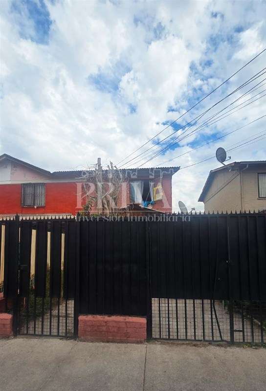 Casa en venta de 2 dorm. en Maipú / Rinconada