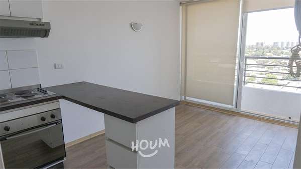 Departamento en Avenida María Rozas Velásquez