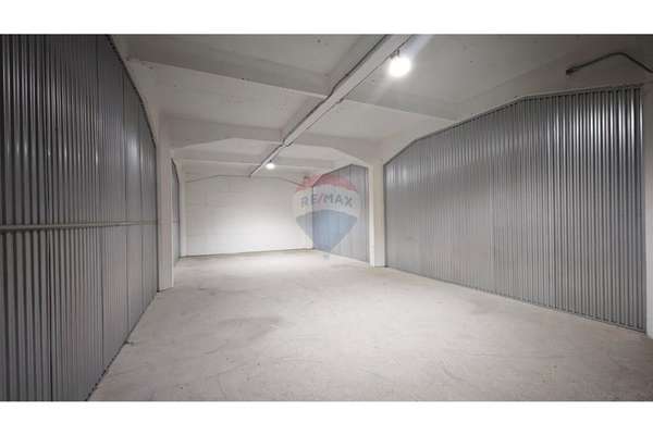 Arriendo bodega macul
