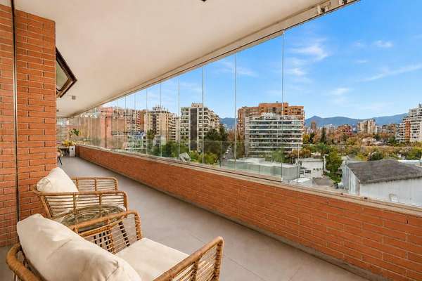 Venta departamento las condes