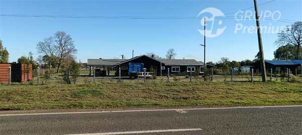 Casa en venta de 4 dorm. en Lautaro