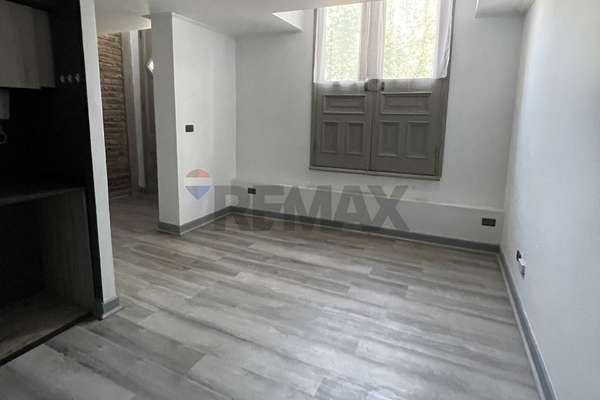 Arriendo loft patrimonial 1d/2b, santiago centro