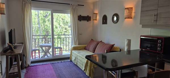 Departamento en venta en Pucón Entorno natural y piscina
