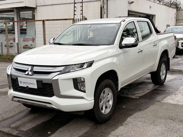 MITSUBISHI L200 2023