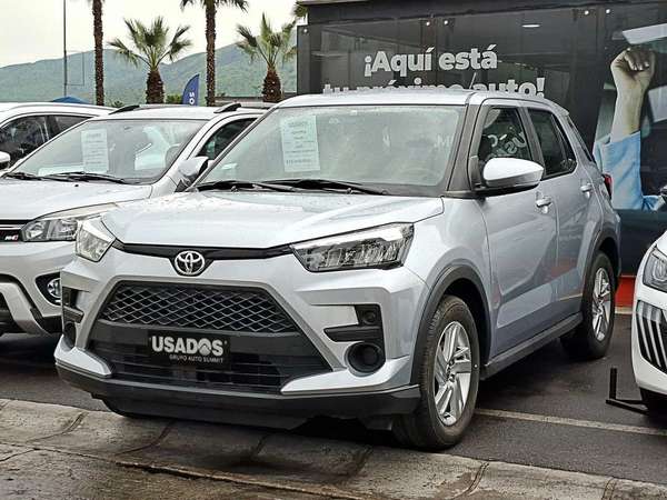 TOYOTA RAIZE 2025