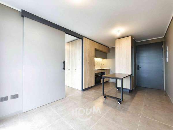 Departamento en Avenida Vicuña Mackenna Poniente
