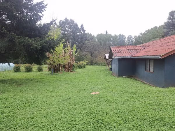 27.397 M2, CON CASA, GALPON, BODEGAS, QUINCHO, PISCINA A SOLO 12 KM. DE LOS ANGELES