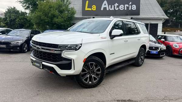 Chevrolet Tahoe Z71 4X4 5.3L AT (2022)