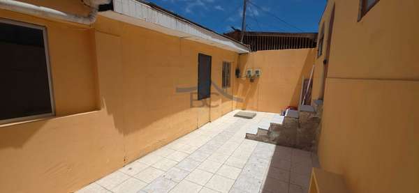 Casa esquina en arriendo, sector norte. (187167)