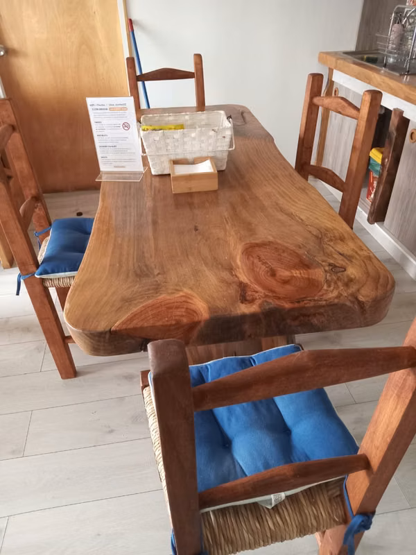 Madera Pino Insigne Apellinado Seca para Muebles Rústicos