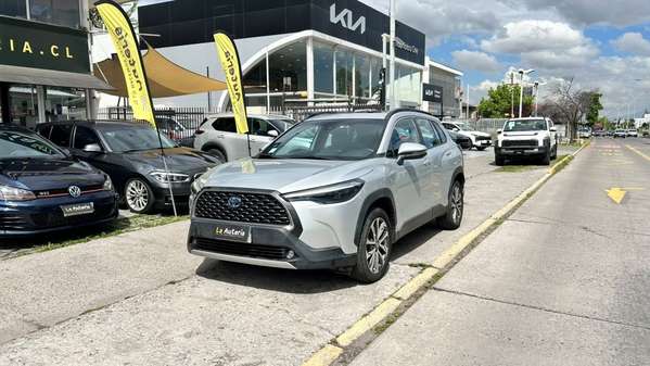 TOYOTA COROLLA CROSS 1.8 HEV CVT (2023)