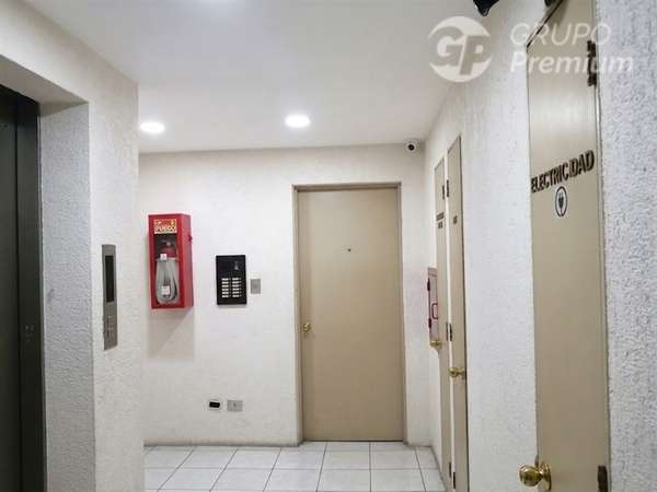 Se arrienda cómodo Depto en de 2D 2B en Santiago