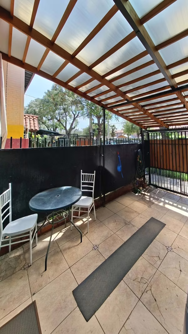 Casa en venta: 4 dormitorios y ampliación regularizada en Puente Alto