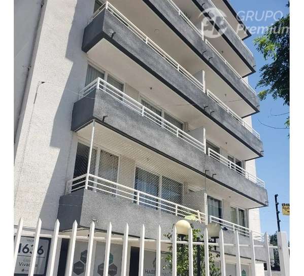 Departamento en venta de 1D + 1B + 1E +1 B en Conchalí