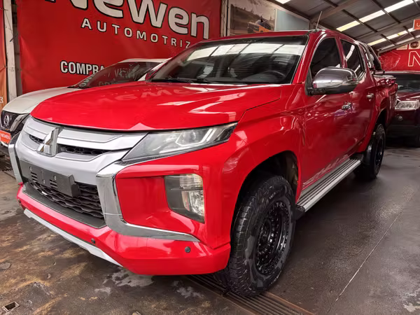 MITSUBISHI L200 KATANA  4X4 TURBO DIESEL 2023 FULL