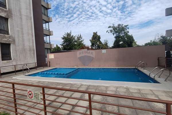 Amplio depto 2d2b en macul los olmos