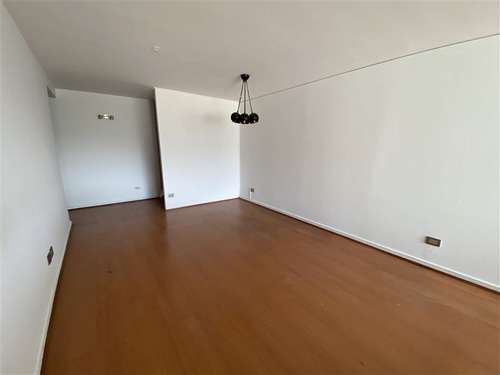 3 HABITACIONES MAS SERVICIO Y 2 ESTACIONAMIENTOS