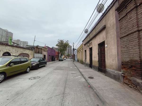VENTA CASA PARA INVERSIÓN, ESTACIÓN CENTRAL