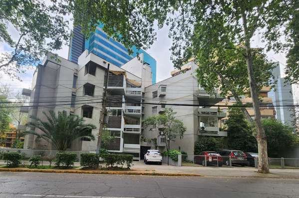 LOTA ESQUINA LYON, EN EL CORAZÓN DE PROVIDENCIA
