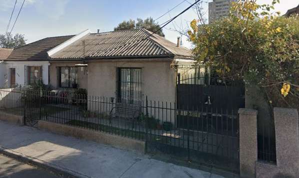 CASA 4 DORMITORIOS PARA REMODELAR